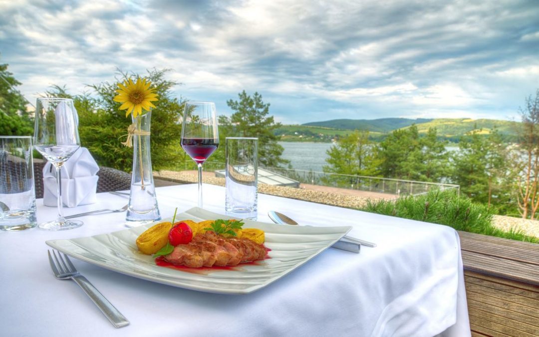 Slovenská dovolenka na pláži alebo zámku?